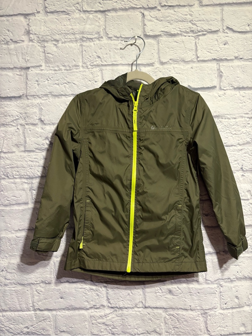 Kids Mountain Warehouse Olive Green Hooded Jacket with Yellow Trim Size 5/6